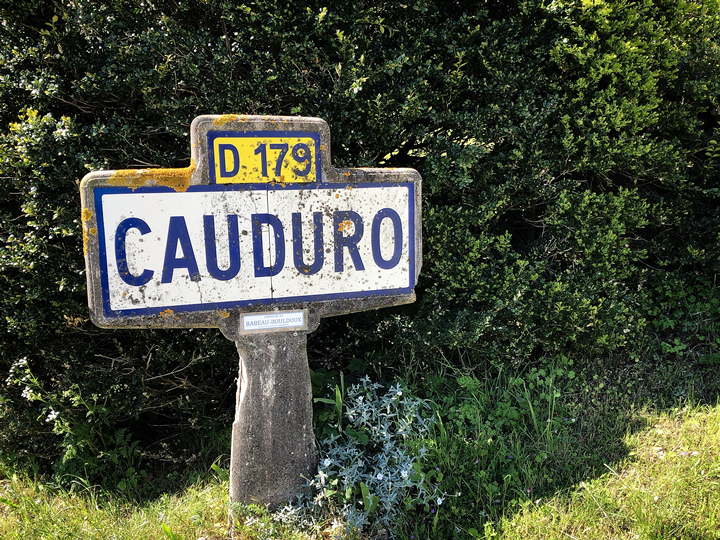 Cauduro Sign